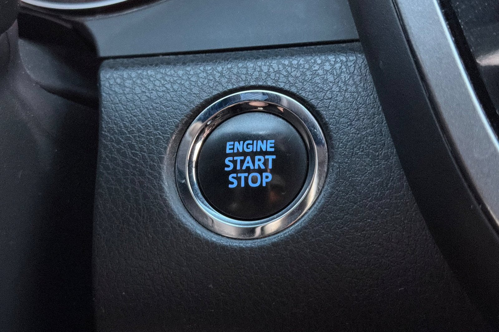 Used 2023 Toyota Camry XSE FWD image 21