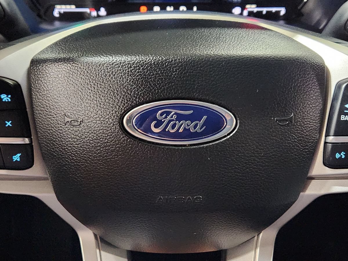 Used 2023 Ford Explorer XLT w/ Equipment Group 202A RWD image 49