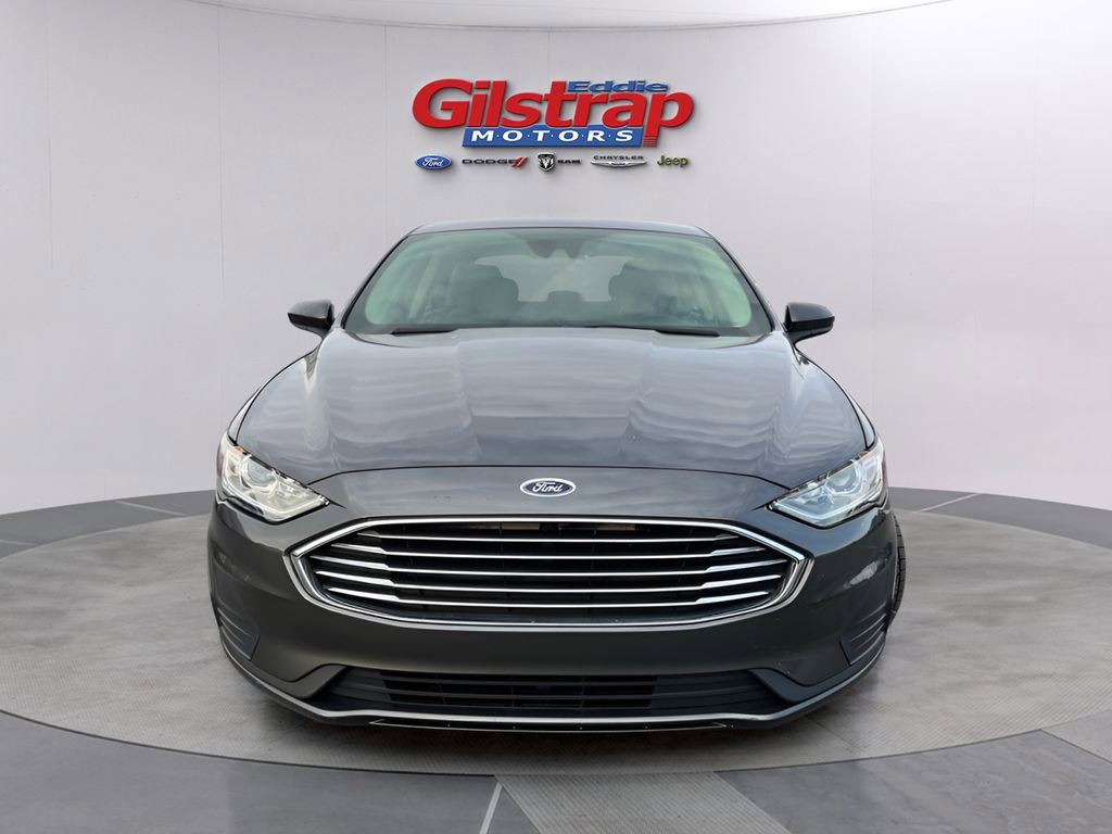 Used 2020 Ford Fusion SE AWD/4WD image 2