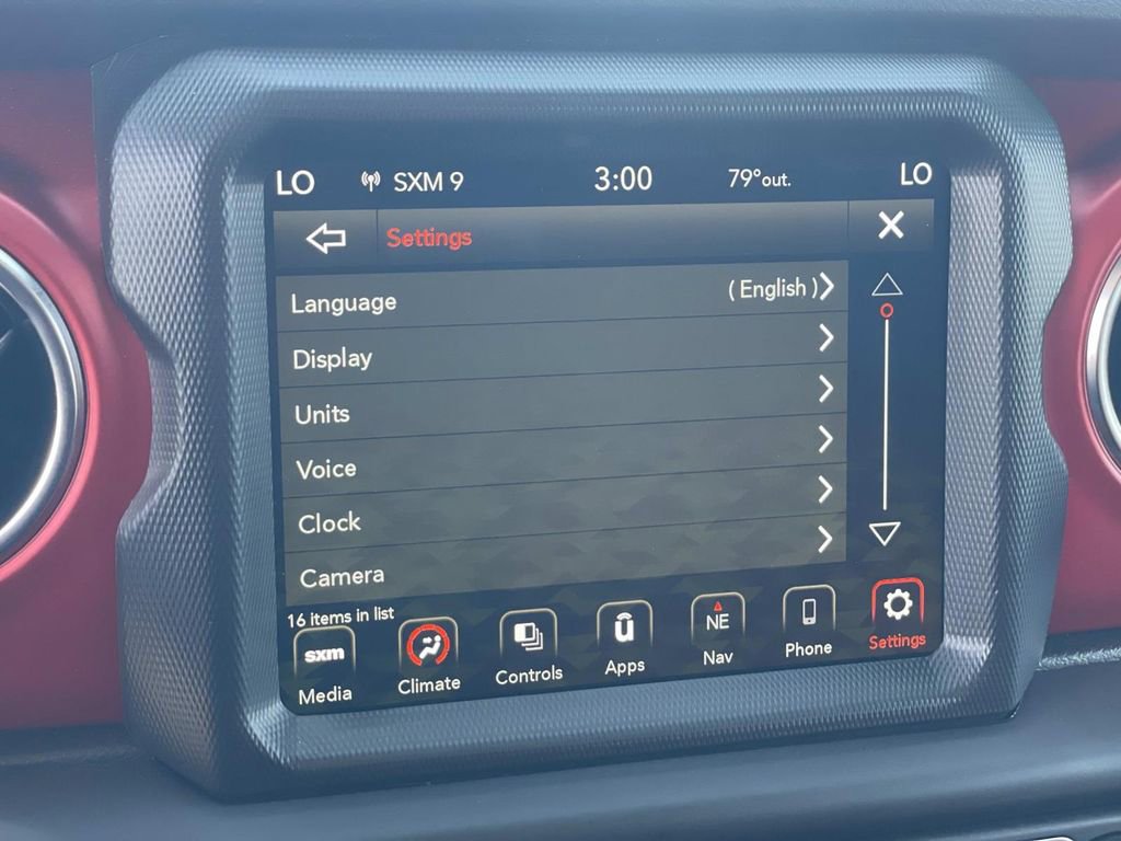 Used 2023 Jeep Gladiator Rubicon w/ LED Lighting Group AWD/4WD image 13