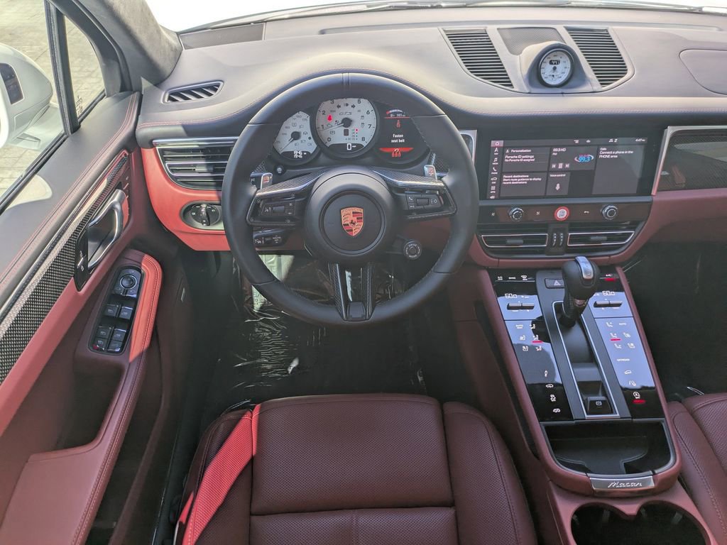 Used 2025 Porsche Macan GTS AWD/4WD image 15