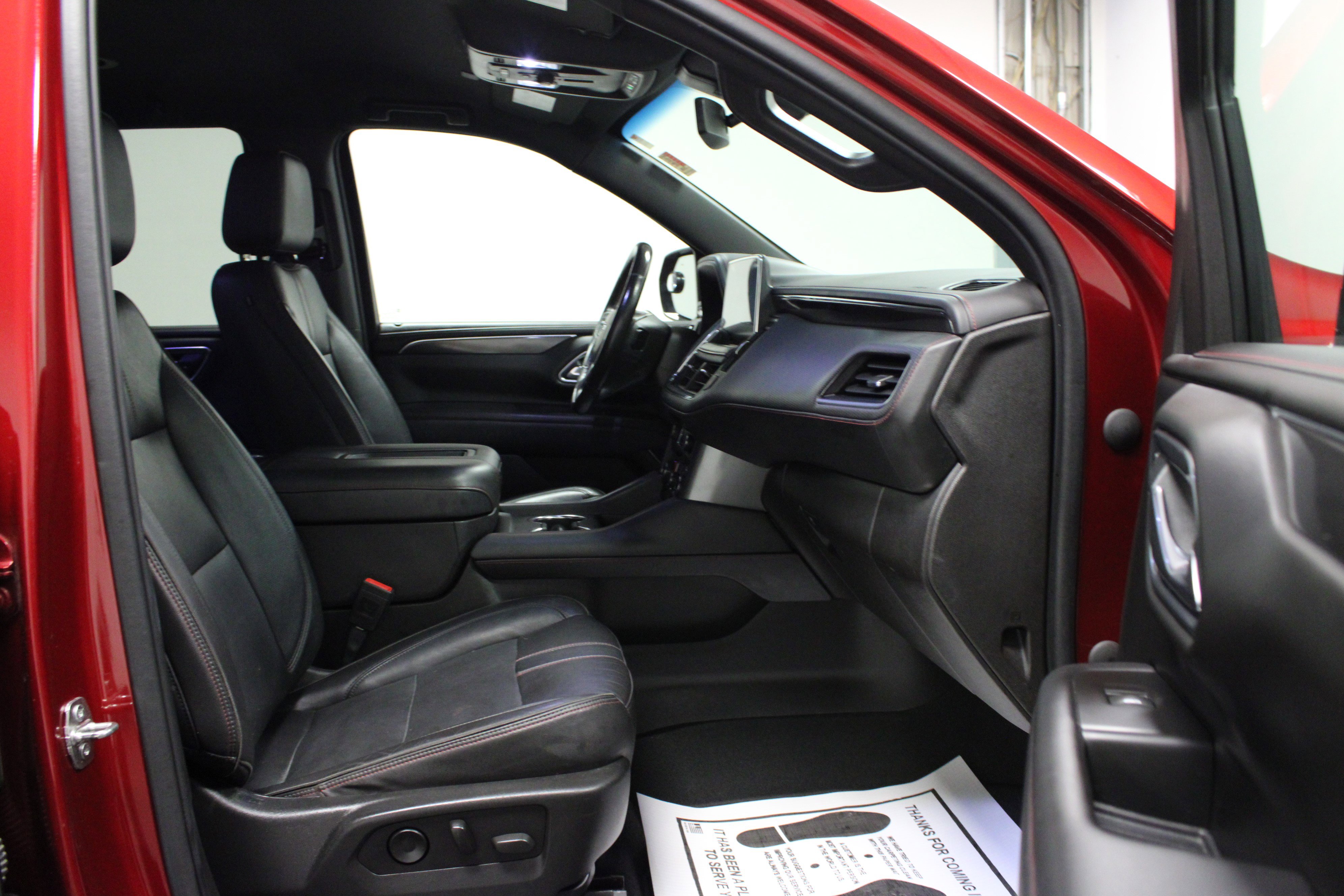 Used 2021 Chevrolet Tahoe RST w/ Luxury Package image 17