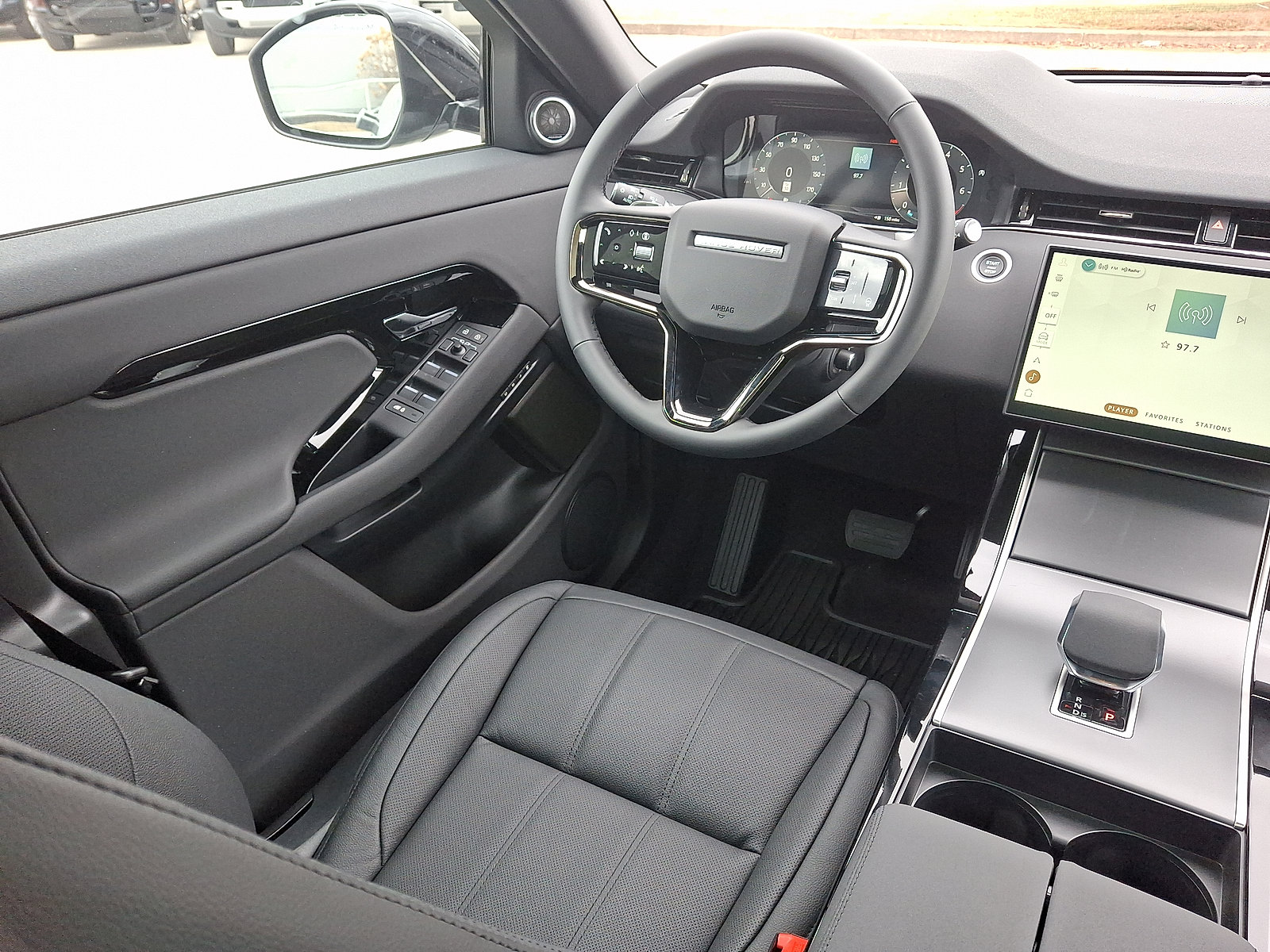 Certified 2026 Land Rover Range Rover Evoque S AWD/4WD image 12