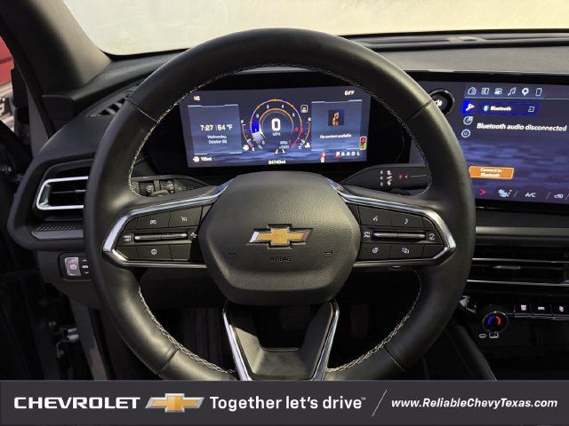 Used 2026 Chevrolet Traverse LT w/ Driver Confidence Package FWD image 13