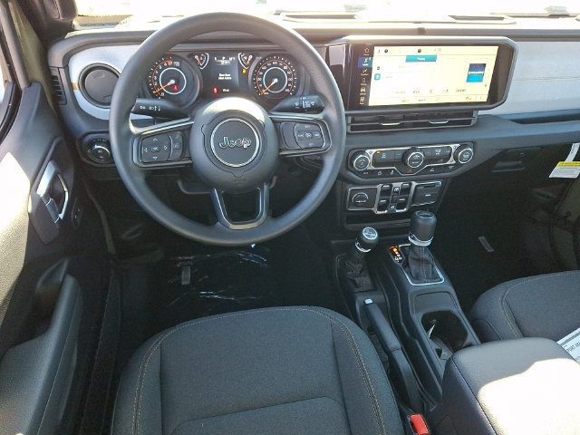New 2026 Jeep Gladiator Sport AWD/4WD image 8