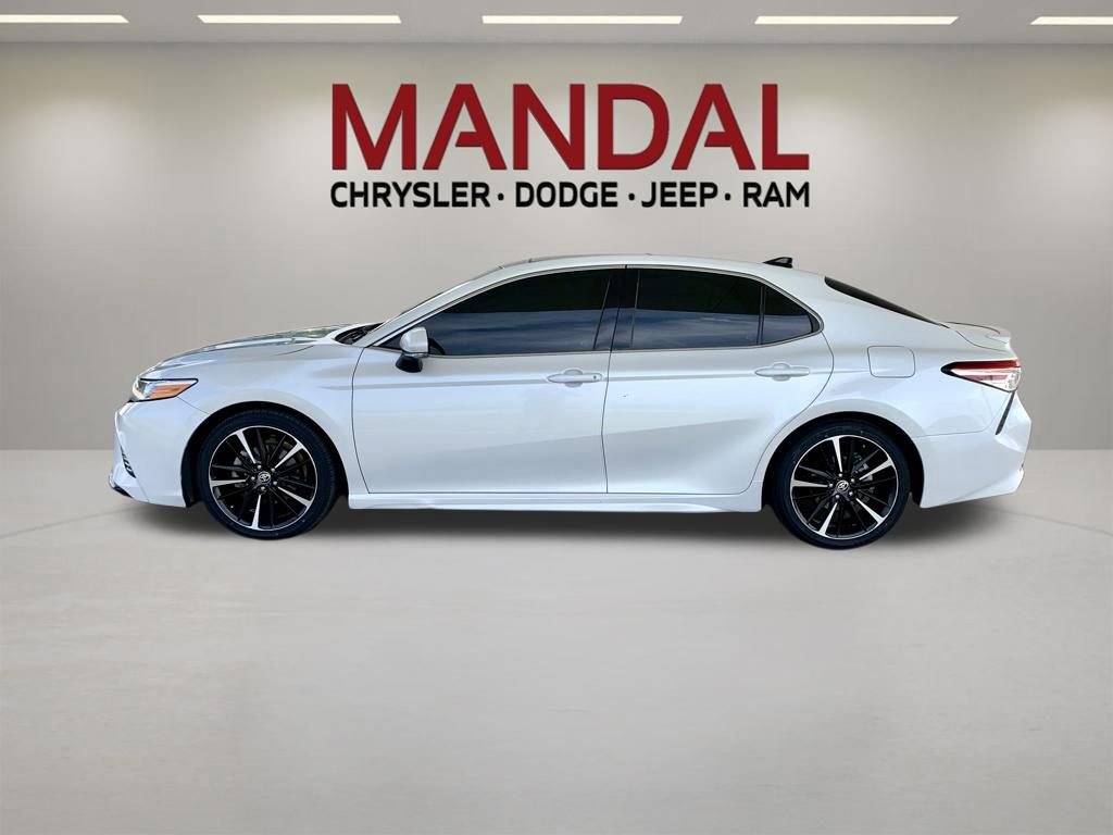 Used 2020 Toyota Camry XSE FWD image 10