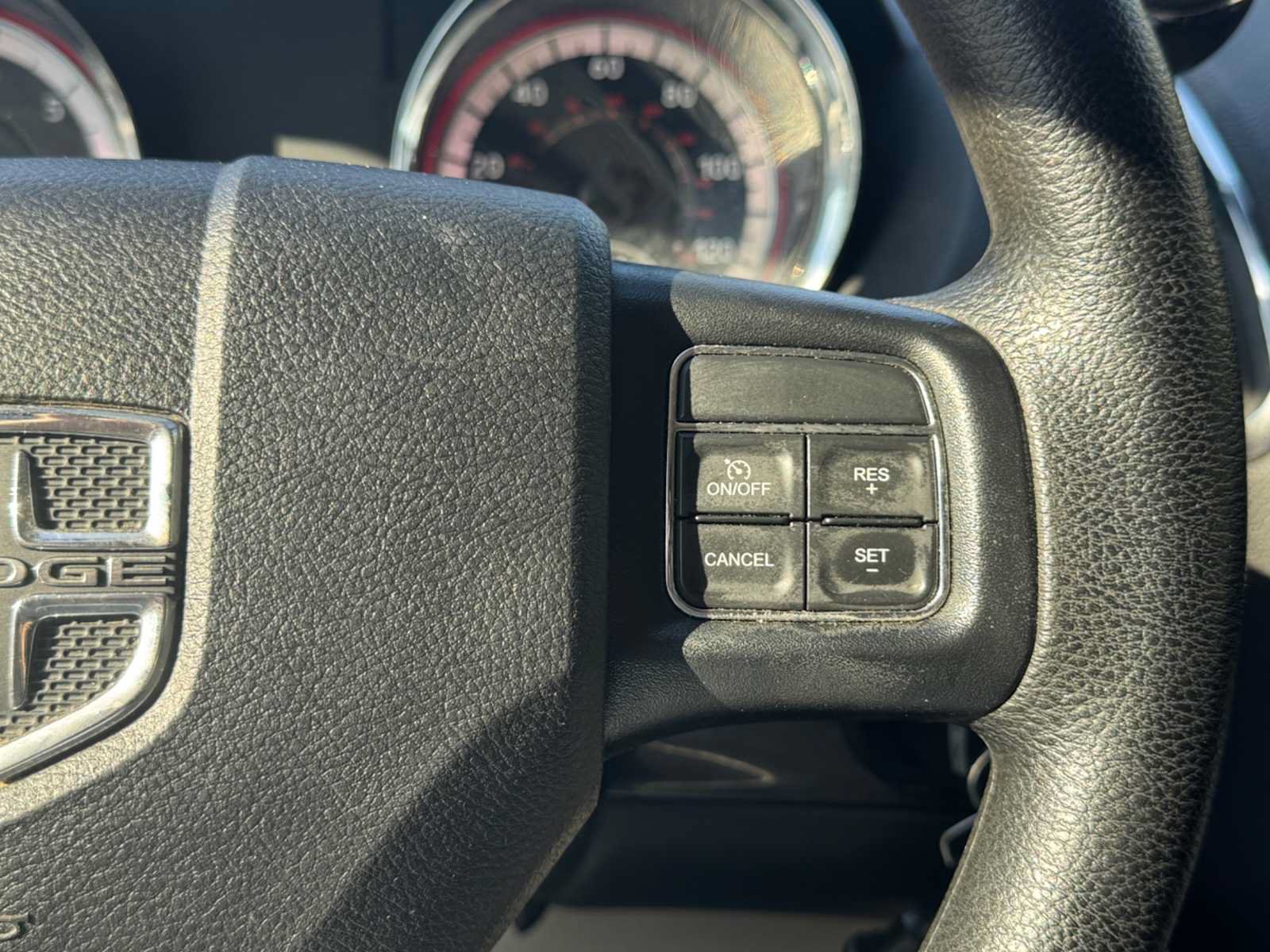 Used 2019 Dodge Grand Caravan SE w/ UConnect Hands-Free Group FWD image 13