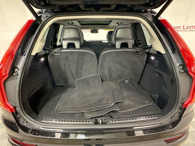 Used 2023 Volvo XC90 B6 Core w/ Climate Package image 27