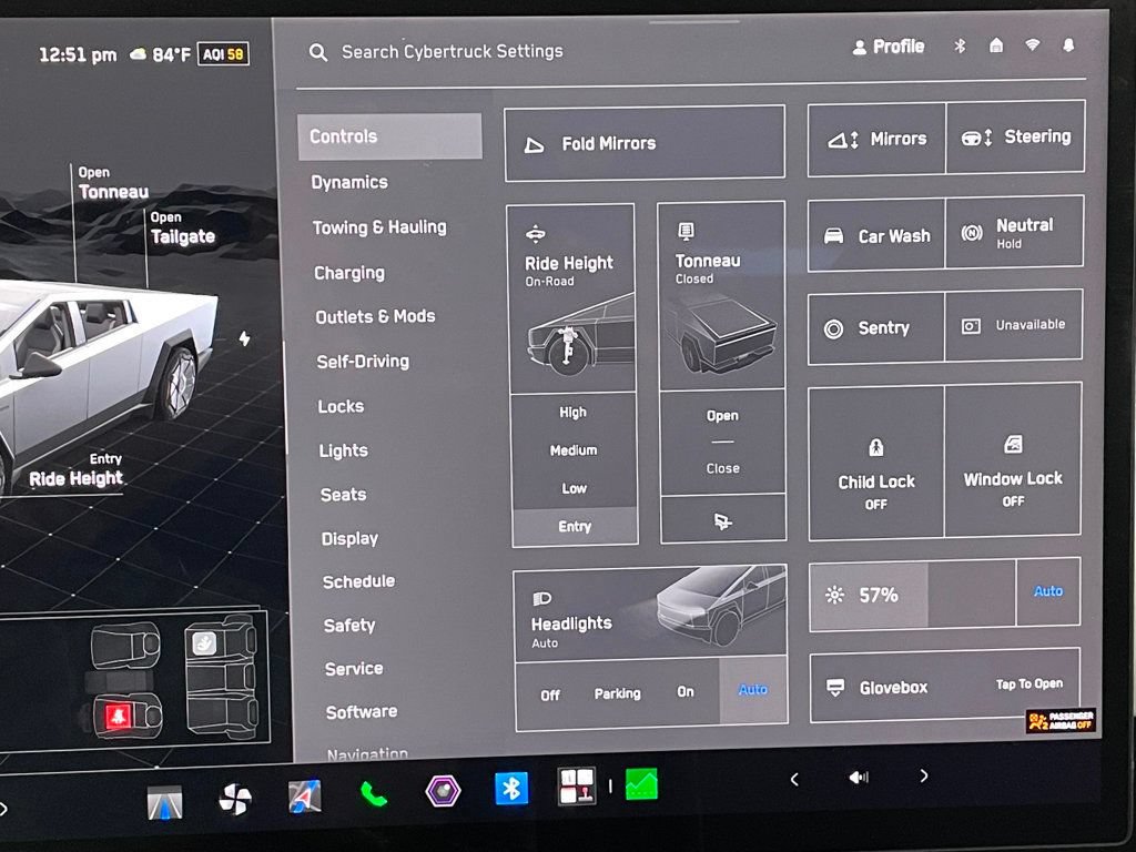 Used 2024 Tesla Cybertruck AWD Crew Cab image 26