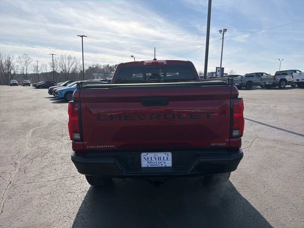 Used 2024 Chevrolet Colorado ZR2 w/ LPO, Flex Utility Package image 5