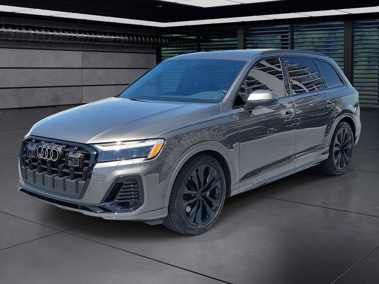 Certified 2026 Audi Q7 3.0T Premium Plus AWD/4WD image 1