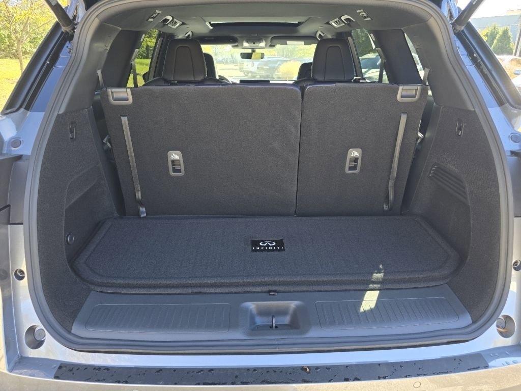 New 2026 INFINITI QX60 Sport w/ Dark Cargo Package image 22