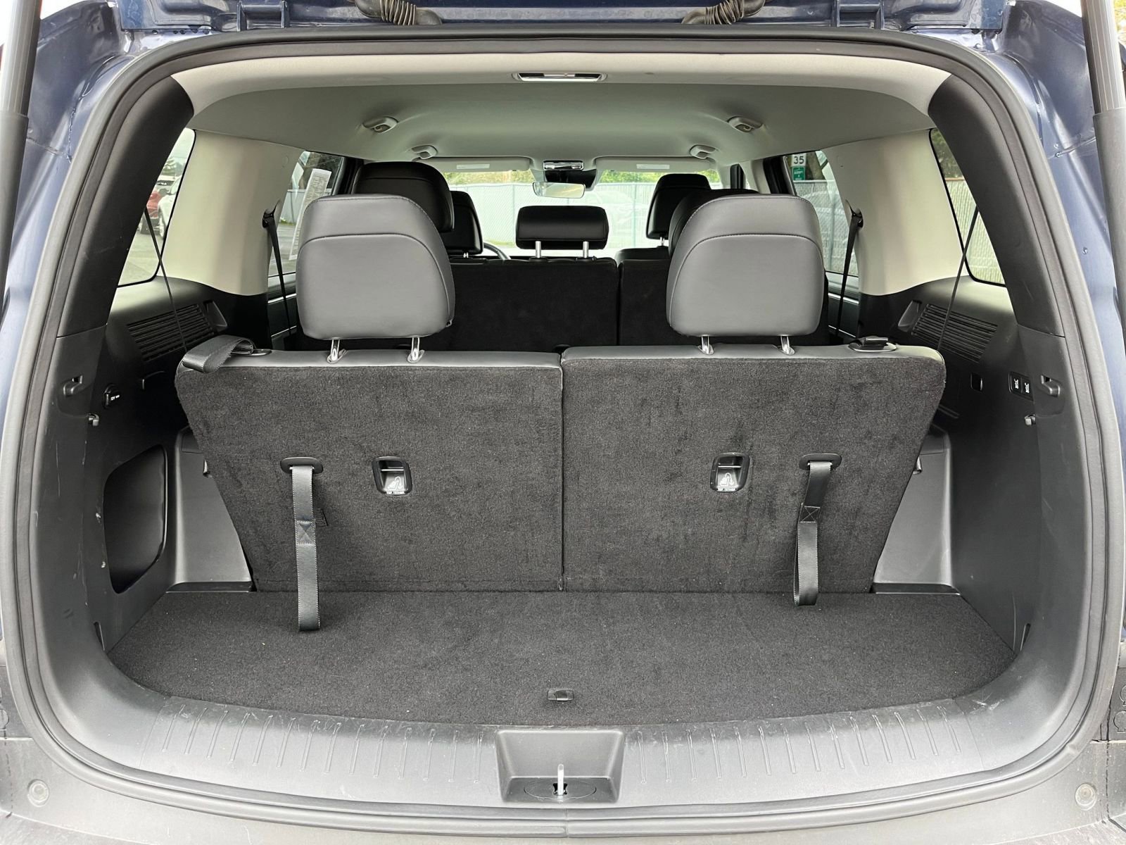 Used 2025 Hyundai Santa Fe SEL image 35