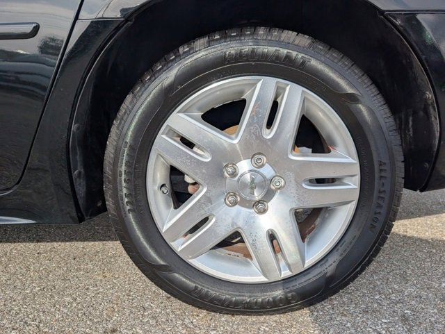 Used 2016 Chevrolet Impala LT image 26