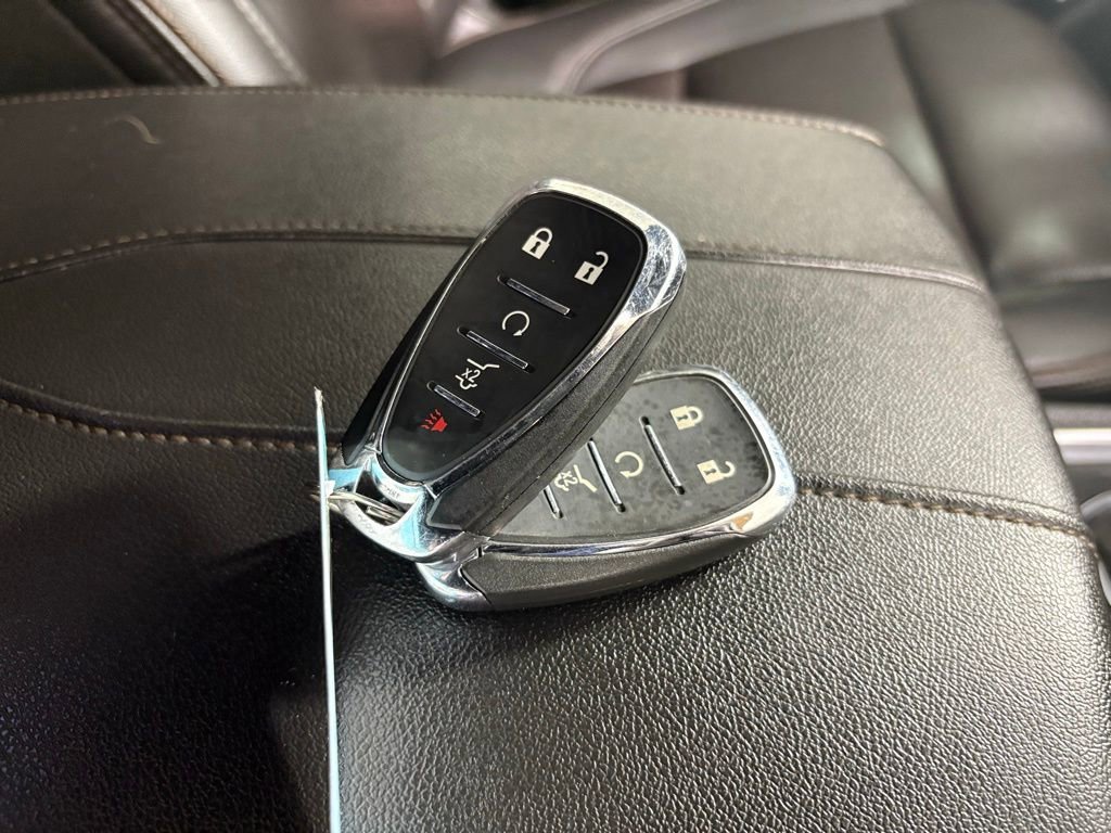 Used 2023 Chevrolet Traverse High Country w/ LPO, Floor Liner Package image 47