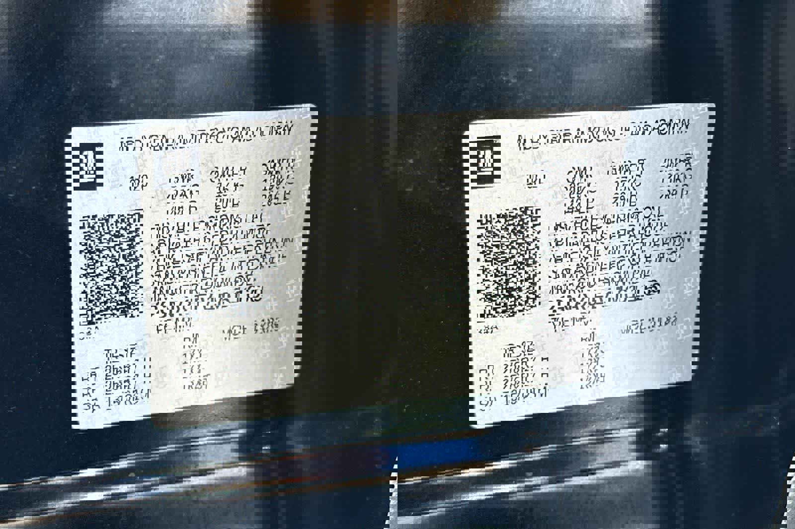 Used 2021 Chevrolet Equinox LT w/ Driver Convenience Package image 37