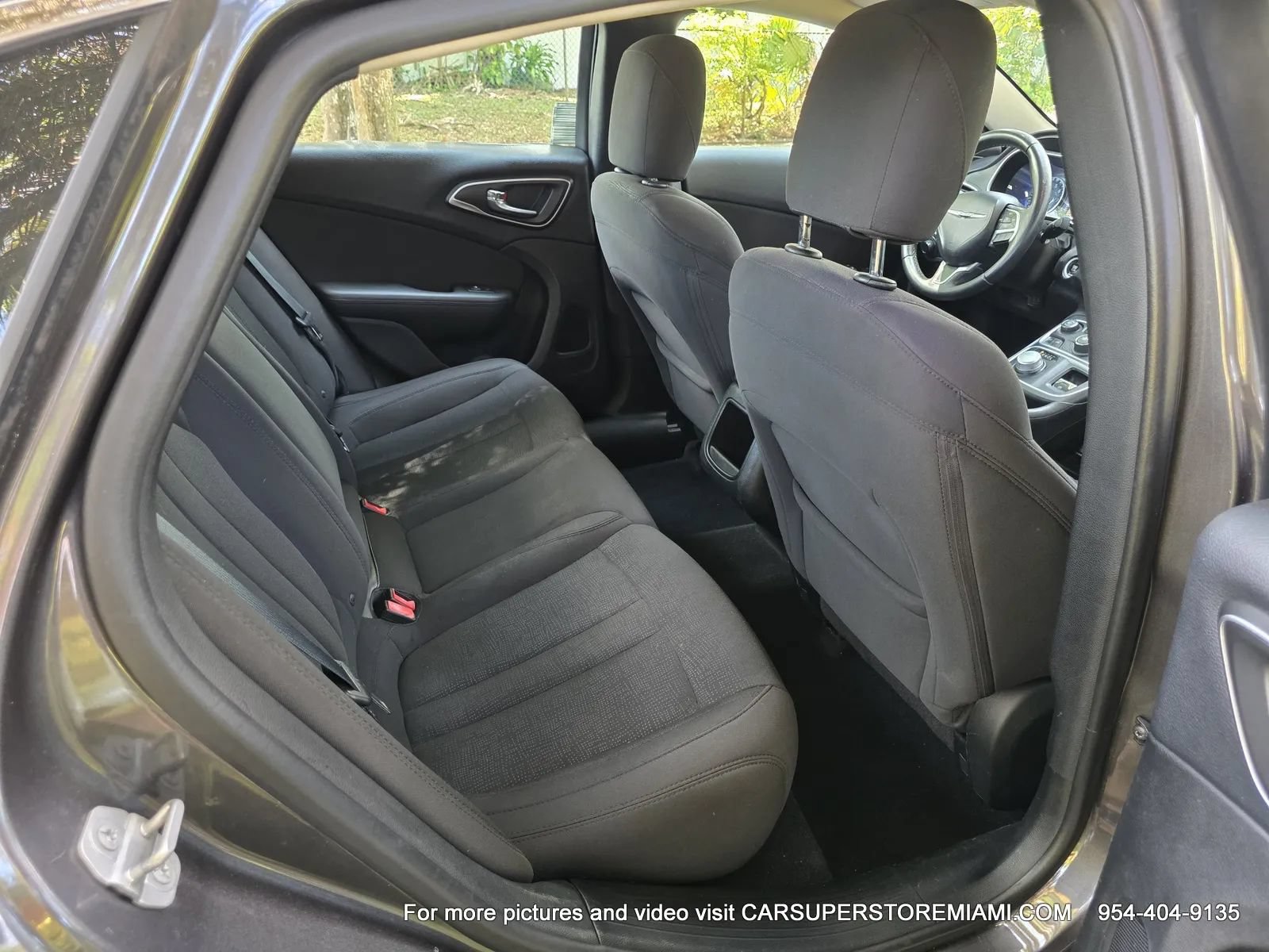 Used 2015 Chrysler 200 Limited w/ Convenience Group FWD image 37