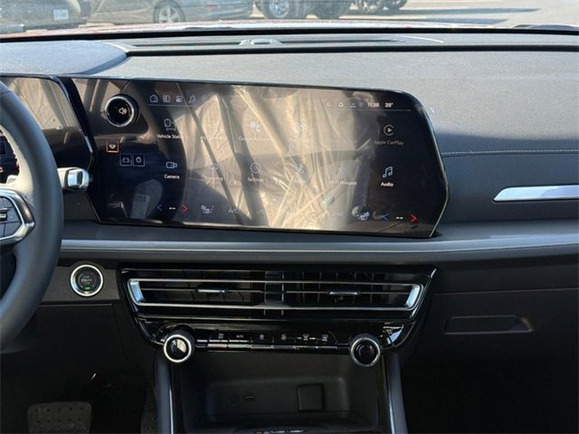 New 2026 Chevrolet Traverse LT w/ Driver Confidence Package image 9