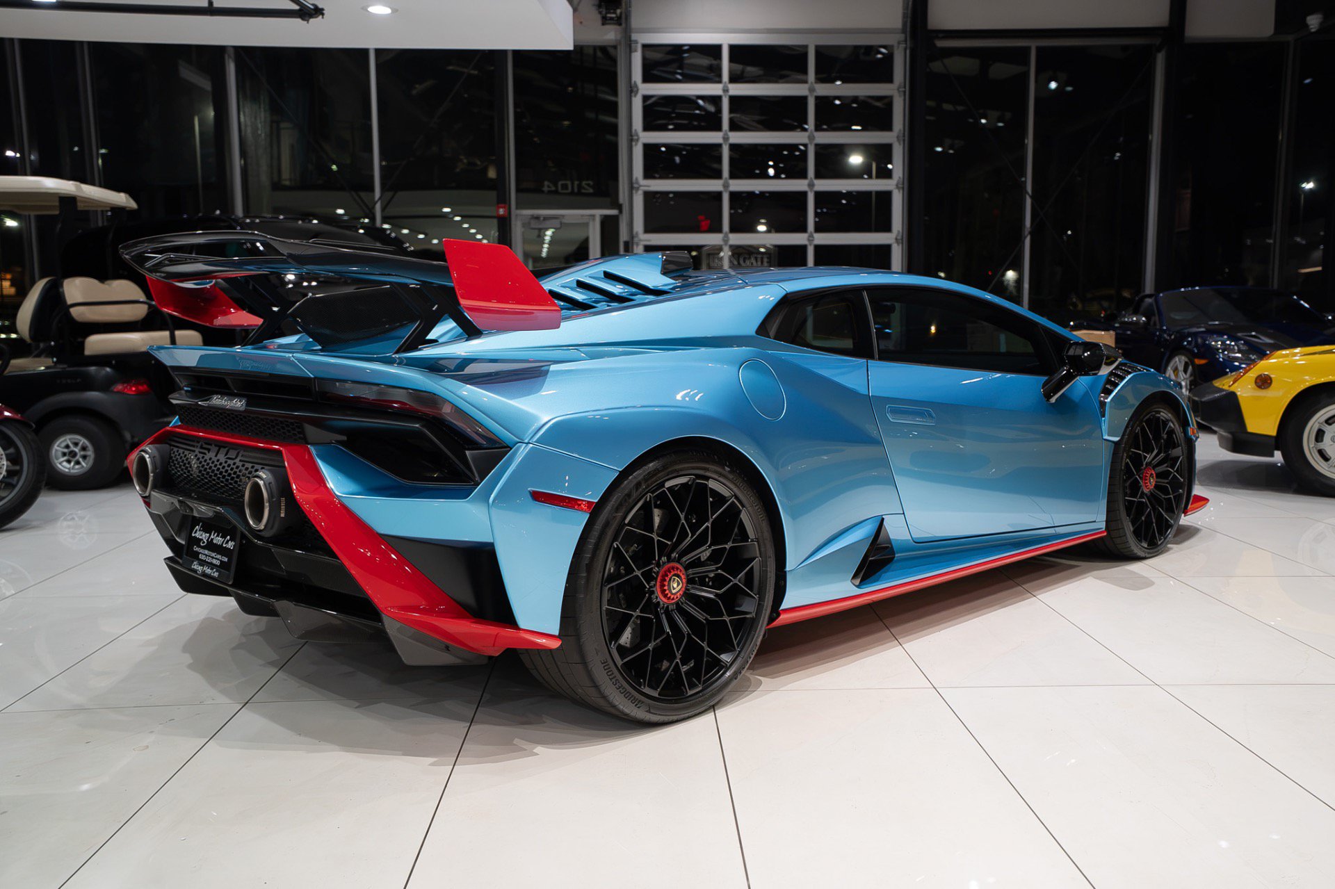 Used 2023 Lamborghini Huracan STO RWD image 4