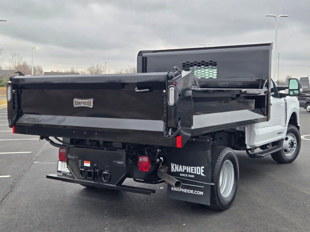 New 2025 Ford F350 XL w/ XL Chrome Package image 7