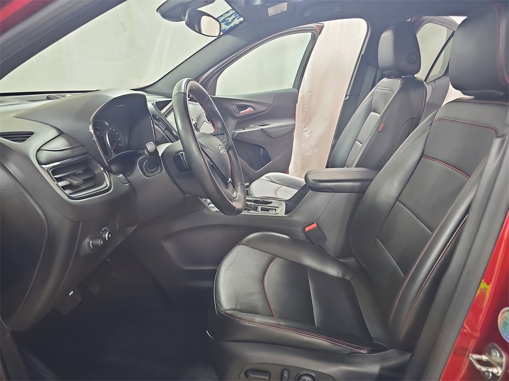 Certified 2023 Chevrolet Equinox RS w/ RS Leather Package image 19