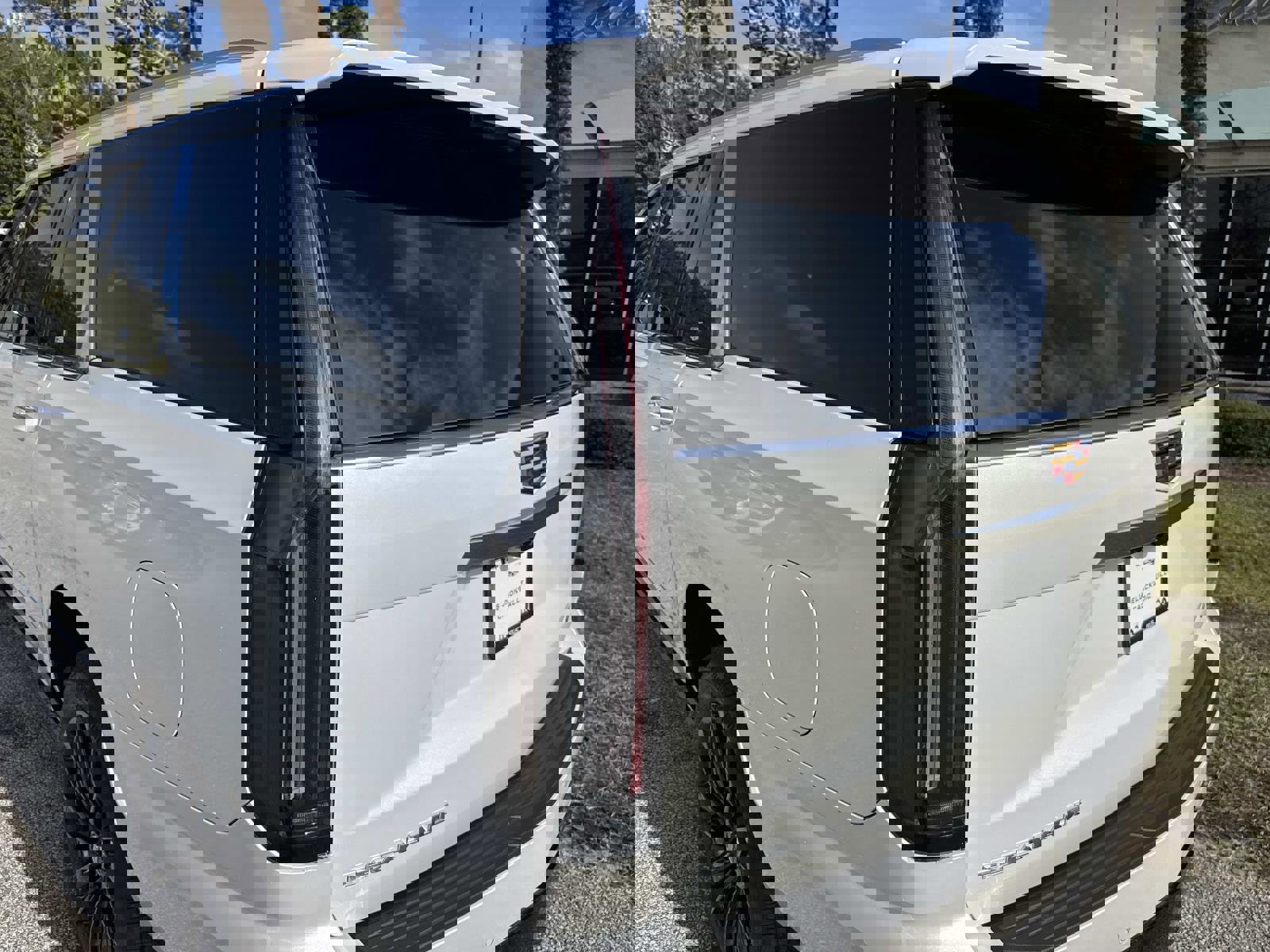 New 2025 Cadillac Escalade ESV Premium Luxury image 11