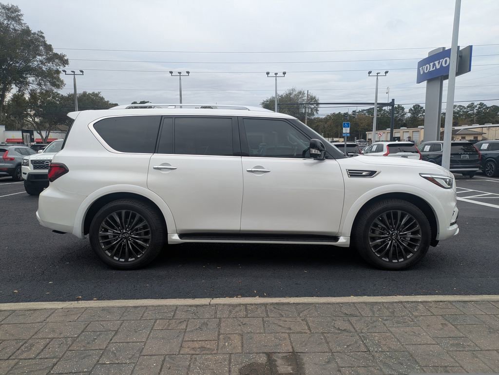 Used 2023 INFINITI QX80 Premium Select w/ Cargo Package image 7