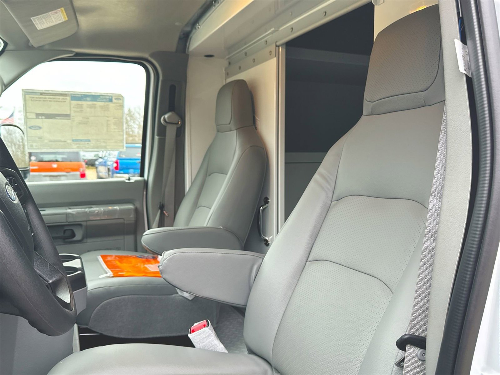 New 2025 Ford E-350 and Econoline 350 Super Duty w/ Power Equipment Group image 25