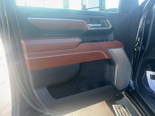 Used 2024 GMC Sierra 2500 Denali Ultimate image 13