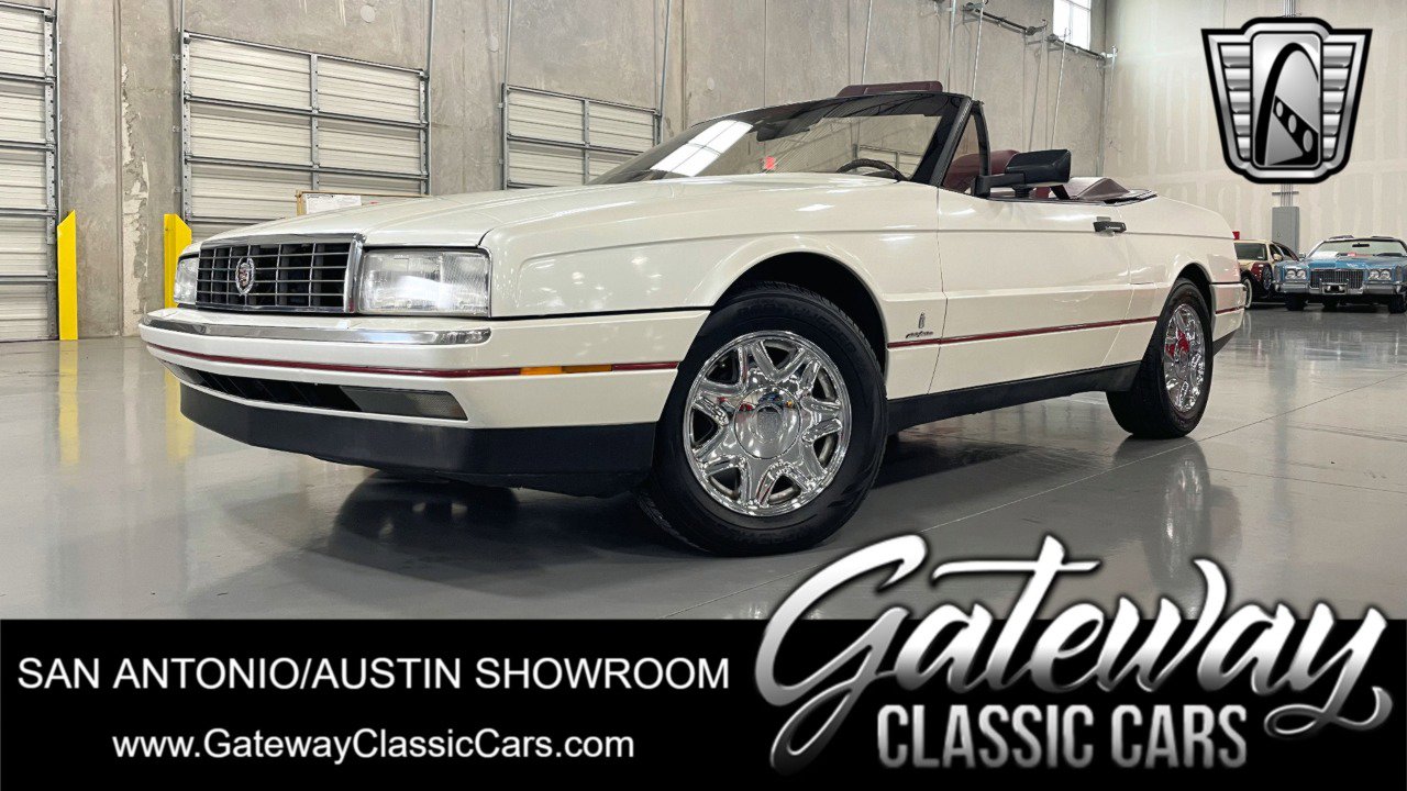 Used 1989 Cadillac Allante image 1