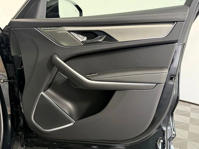 New 2026 Jaguar F-PACE R-Dynamic S image 18