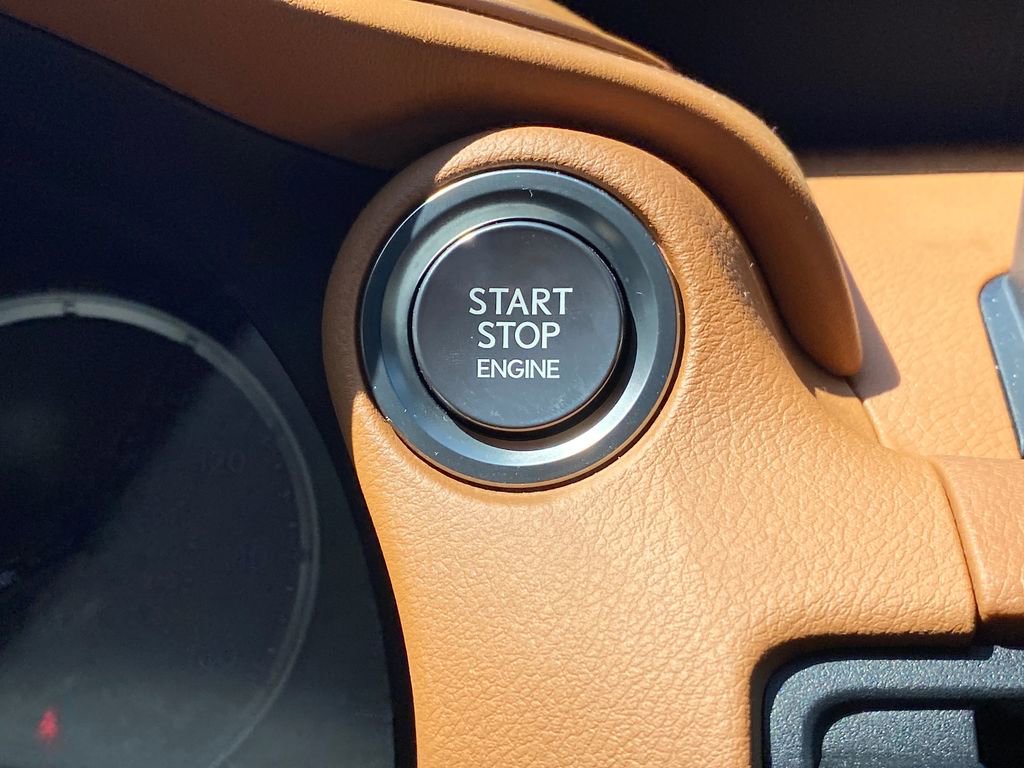 Used 2024 Lexus IS 350 F Sport RWD image 11
