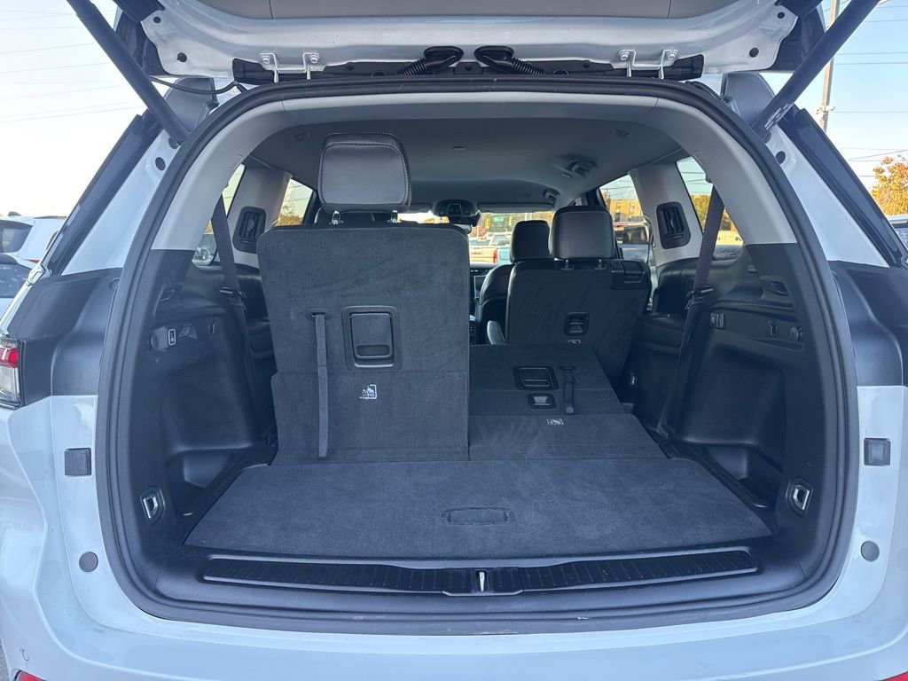 Used 2023 Jeep Grand Cherokee L Limited image 29