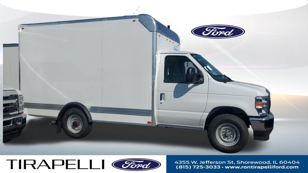 New 2026 Ford E-350 and Econoline 350 Super Duty RWD image 4