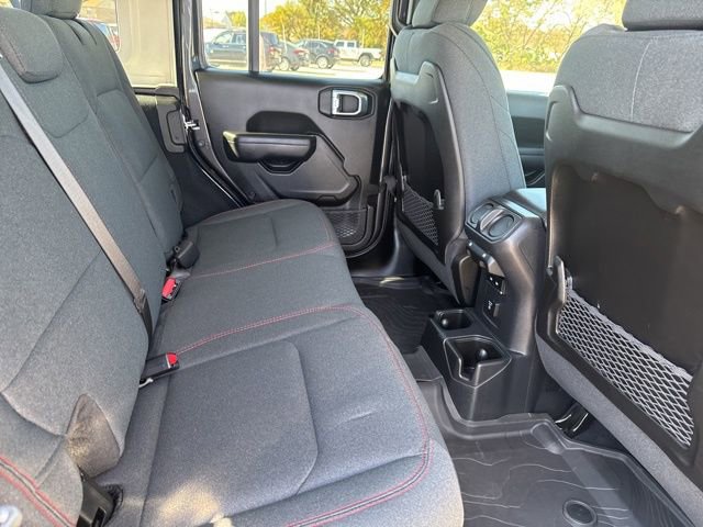 Used 2024 Jeep Wrangler Unlimited Rubicon AWD/4WD image 19