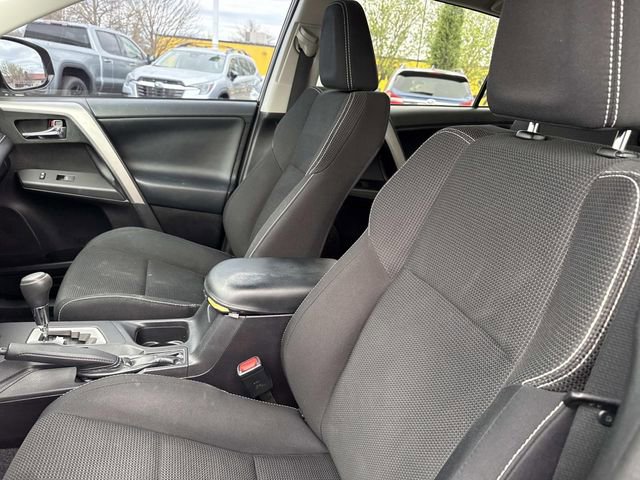 Used 2017 Toyota RAV4 XLE image 14