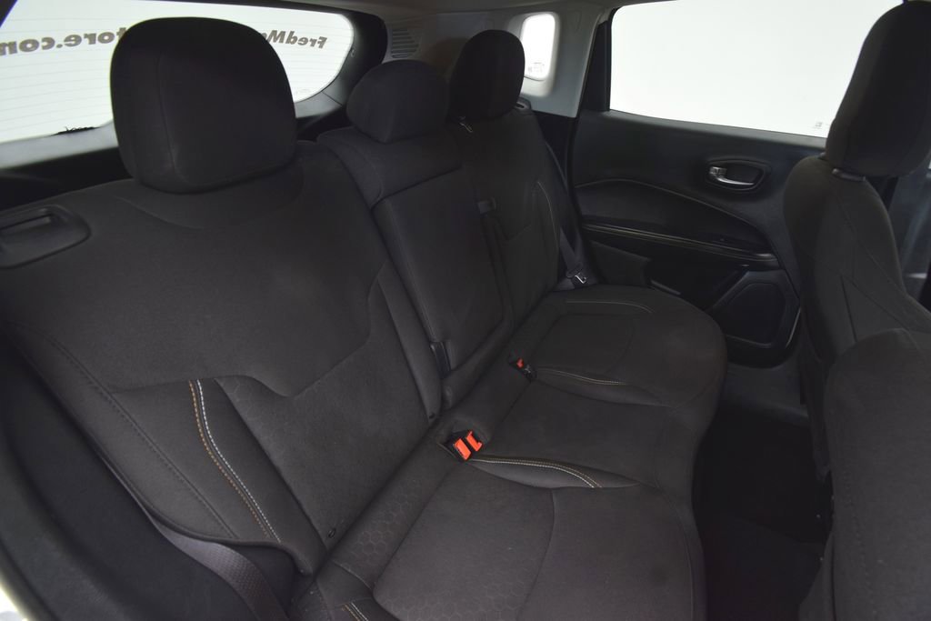 Used 2020 Jeep Compass Sport image 21