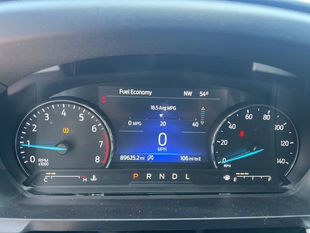 Used 2021 Ford Explorer XLT w/ Equipment Group 202A AWD/4WD image 26