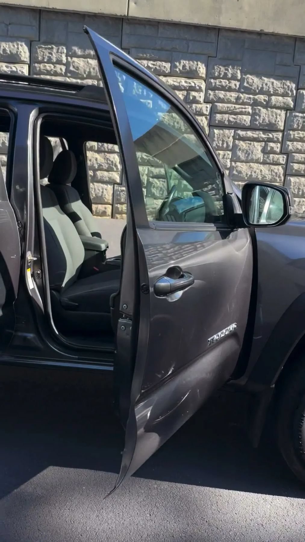 Used 2019 Toyota Tacoma TRD Off-Road AWD/4WD image 46