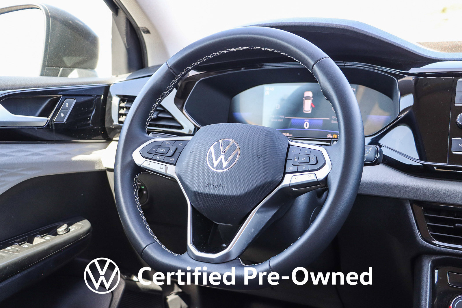 Certified 2023 Volkswagen Taos S FWD image 17
