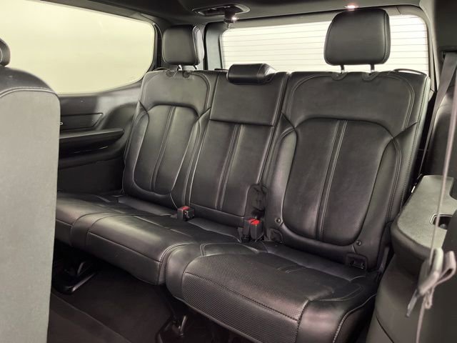 Used 2024 Jeep Wagoneer Series II w/ Flexible Seating Group image 46