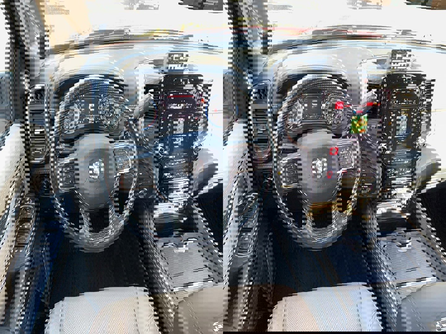 Used 2019 RAM 2500 Limited image 18