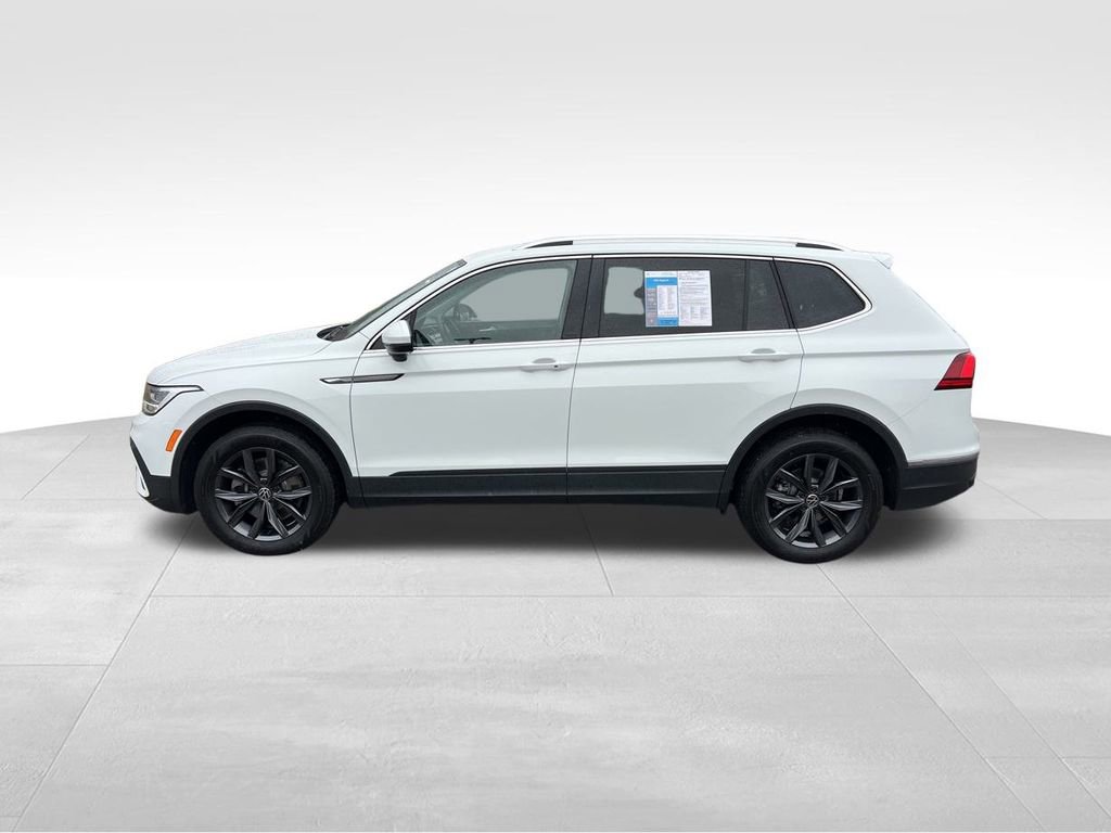Used 2022 Volkswagen Tiguan SE image 4
