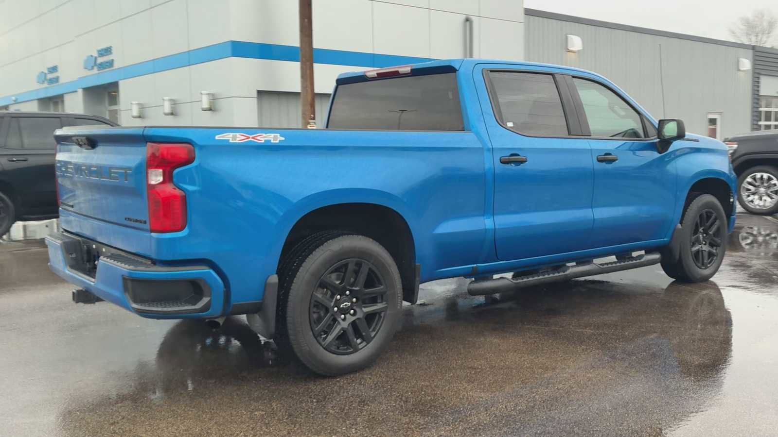 Certified 2023 Chevrolet Silverado 1500 Custom image 2