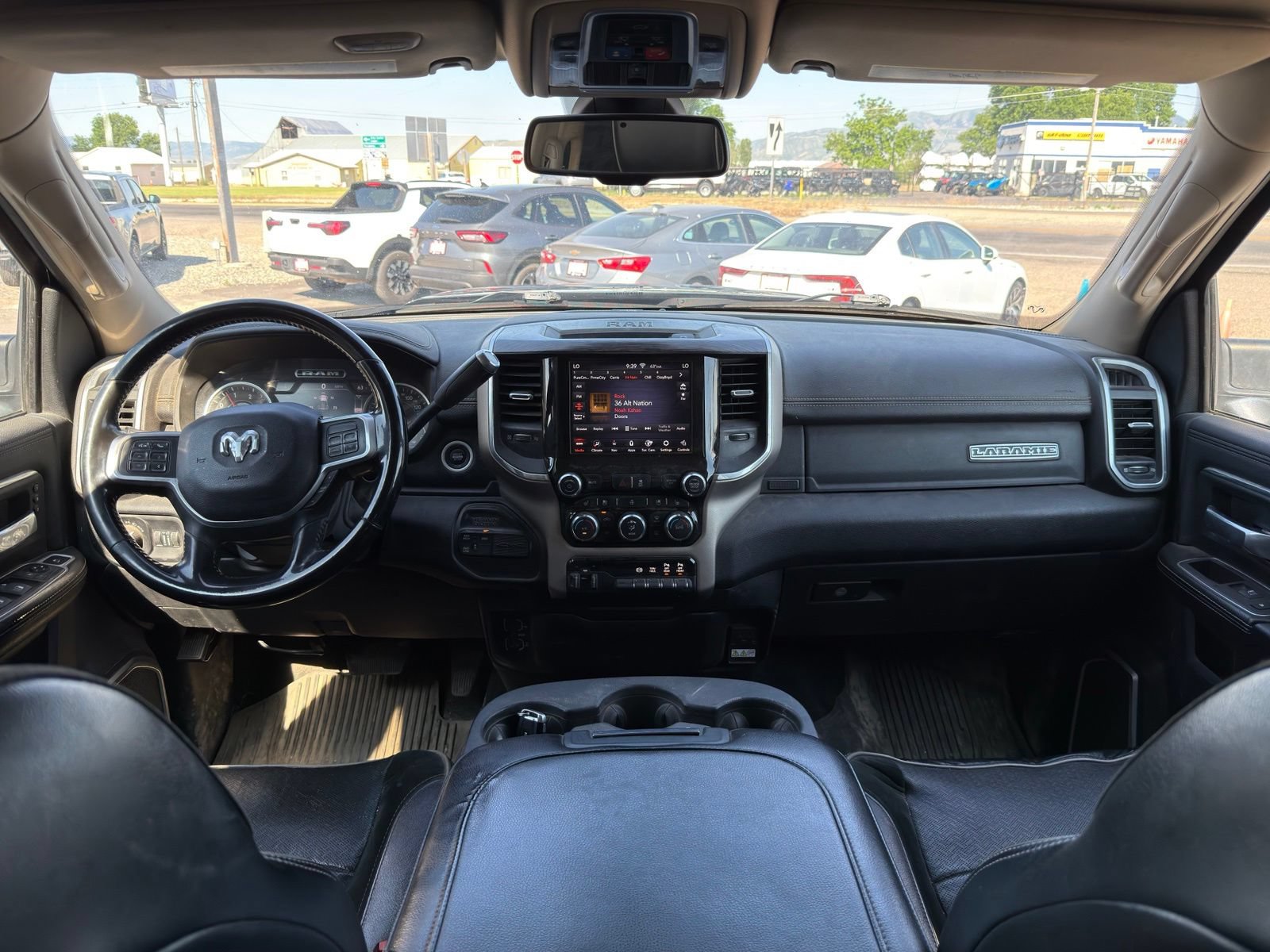 Used 2020 RAM 3500 Laramie AWD/4WD image 12