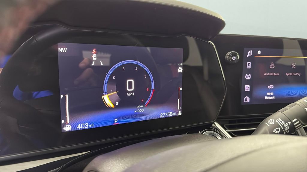 Used 2024 Chevrolet Trax RS w/ Sunroof Package image 19