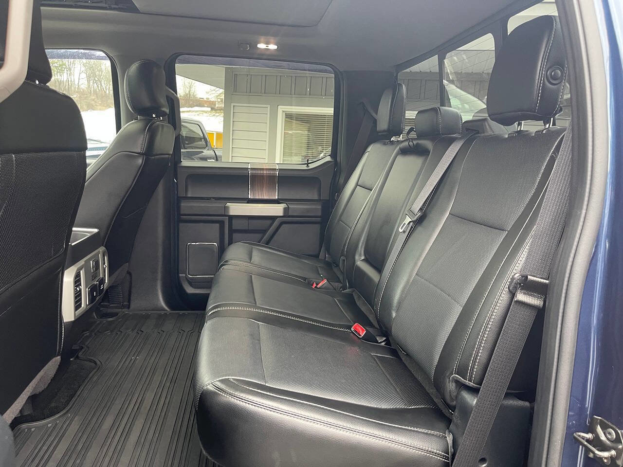 Used 2017 Ford F150 Lariat w/ Equipment Group 502A Luxury image 27