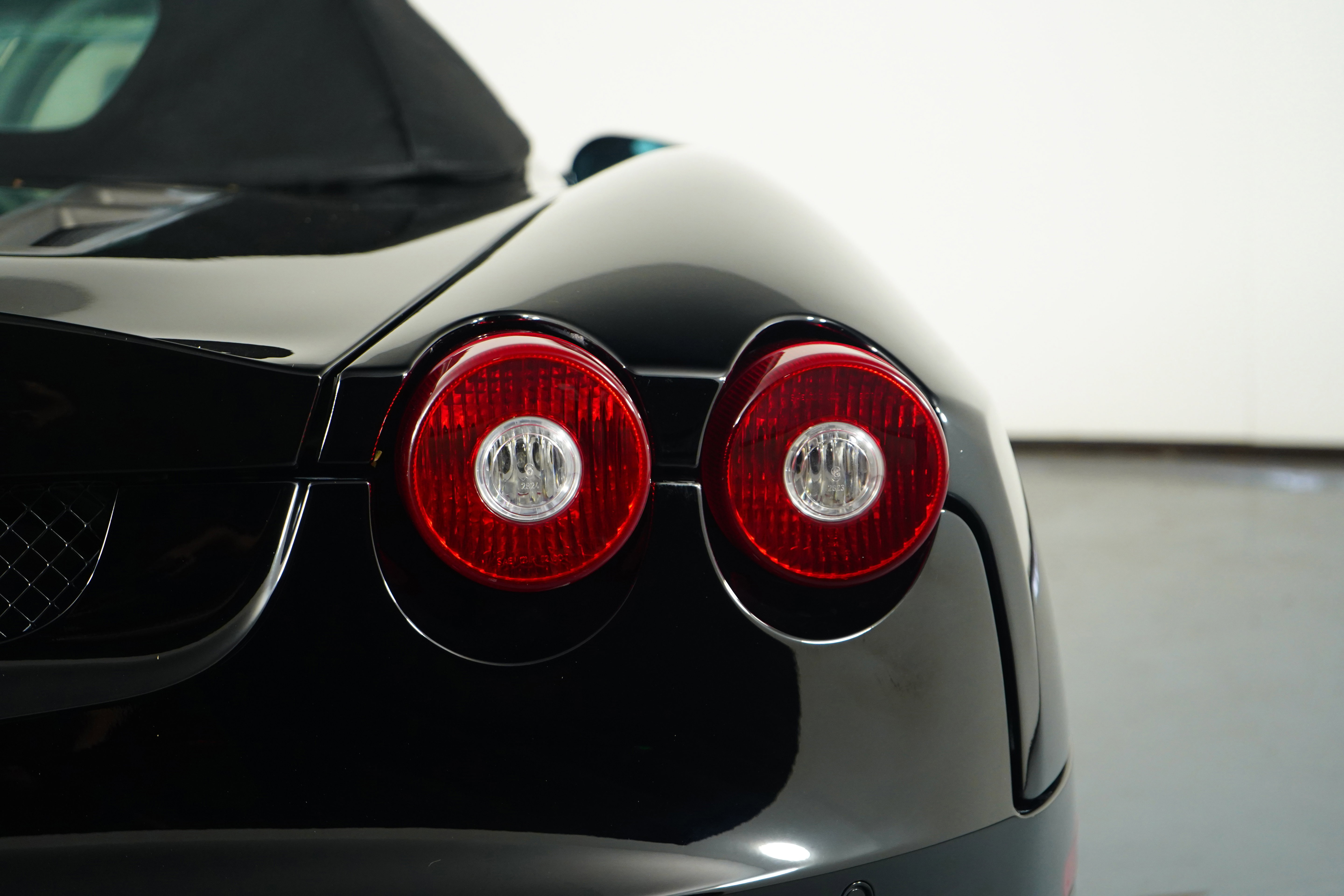 Used 2008 Ferrari F430 Spider image 16