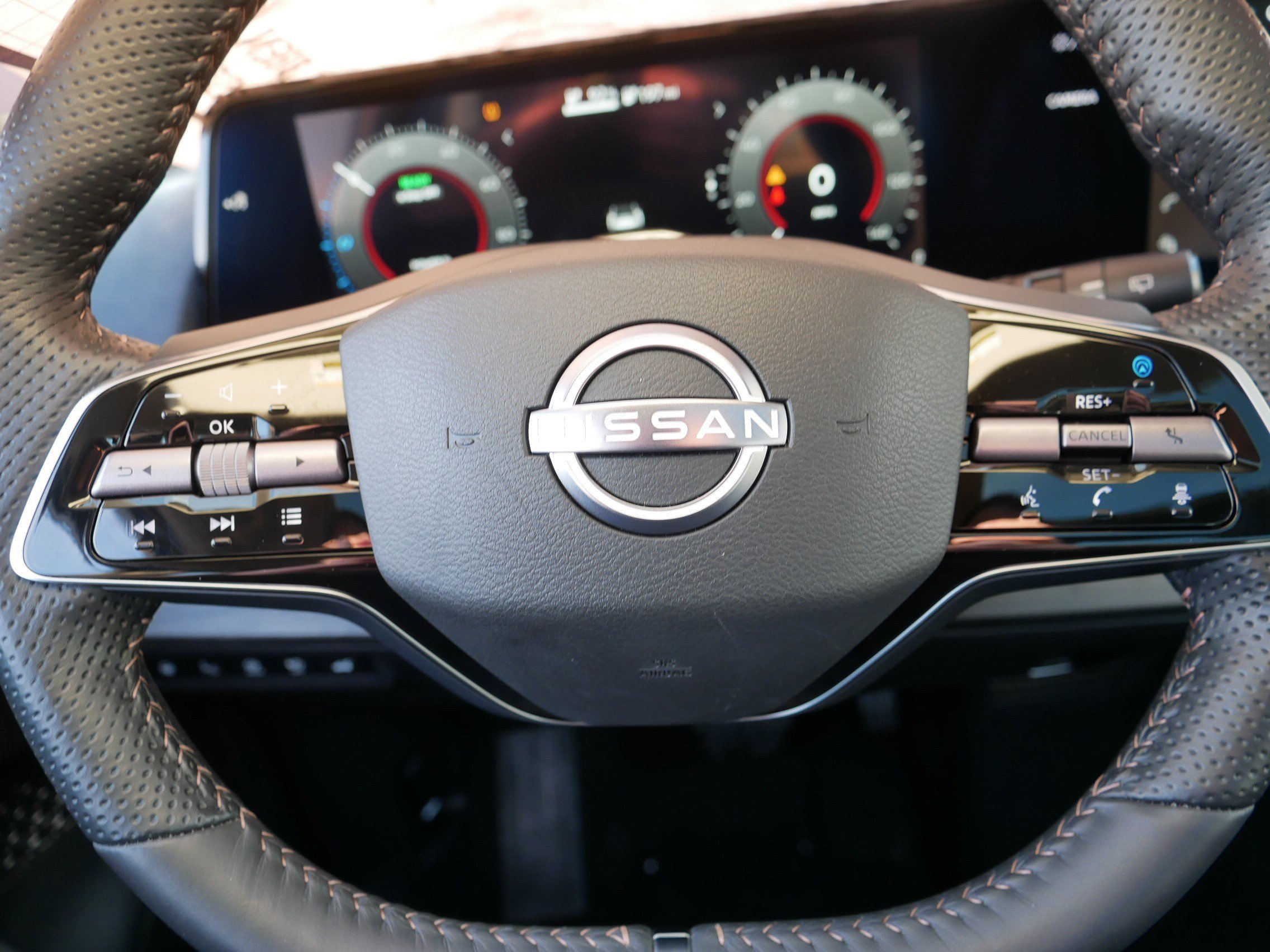 Certified 2024 Nissan Ariya AWD image 25