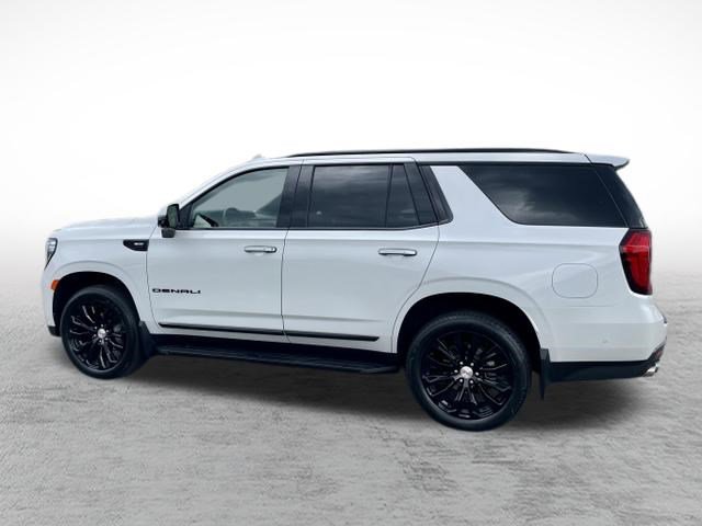 Used 2024 GMC Yukon Denali w/ Advanced Technology Package AWD/4WD image 5